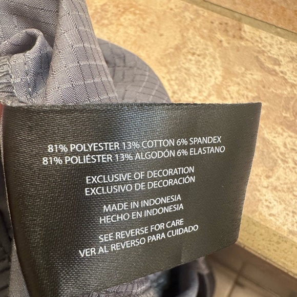 BANANA REPUBLIC Men's Gray Flat Front Golf Shorts Size 36 Pockets Outdoors - Picture 11 of 15